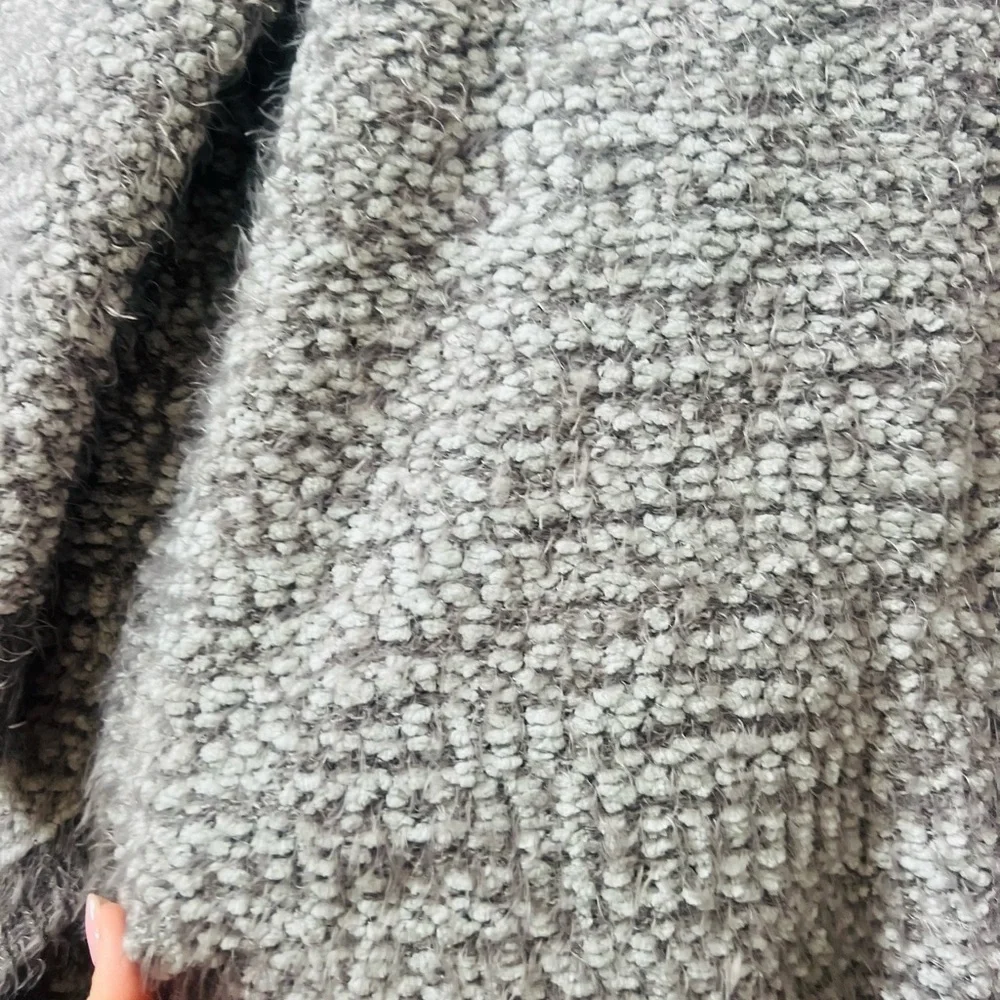 Cozy Gray Women's Sweater by New Direction size large - Picture 2 of 4